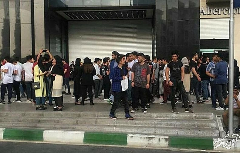 حجت پناه: بادهه هشتادی ها 300 سال اختلاف دیدگاه داریم/هشتادی ها در شرایط فاجعه زندگی کرده اند/هشتادی ها با انبوه سوالات بی جواب مواجه اند